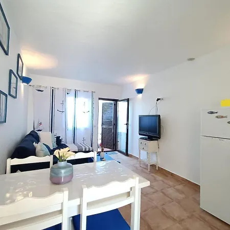 Typical Algarve Almargem カバナス・デ・タビラ